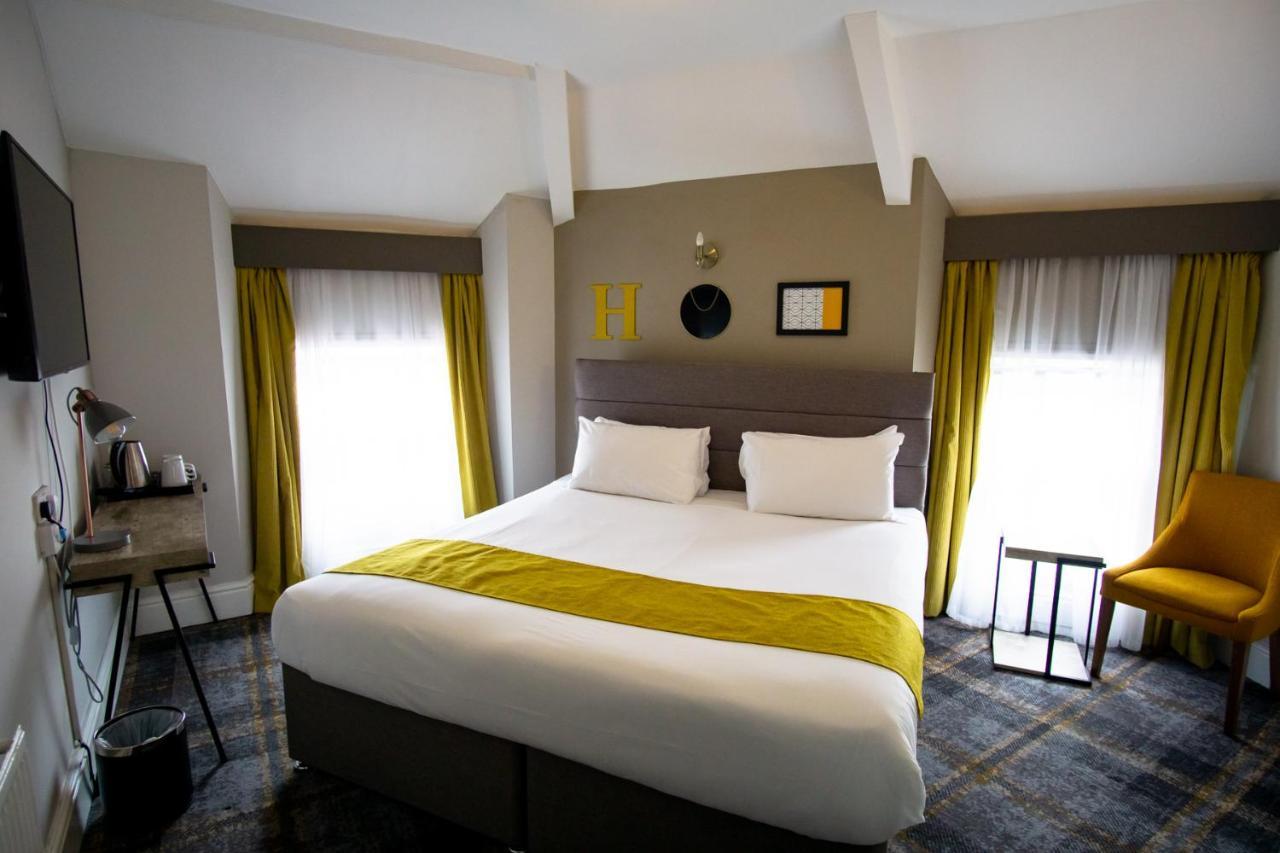 The County Hotel Haverfordwest Exterior photo