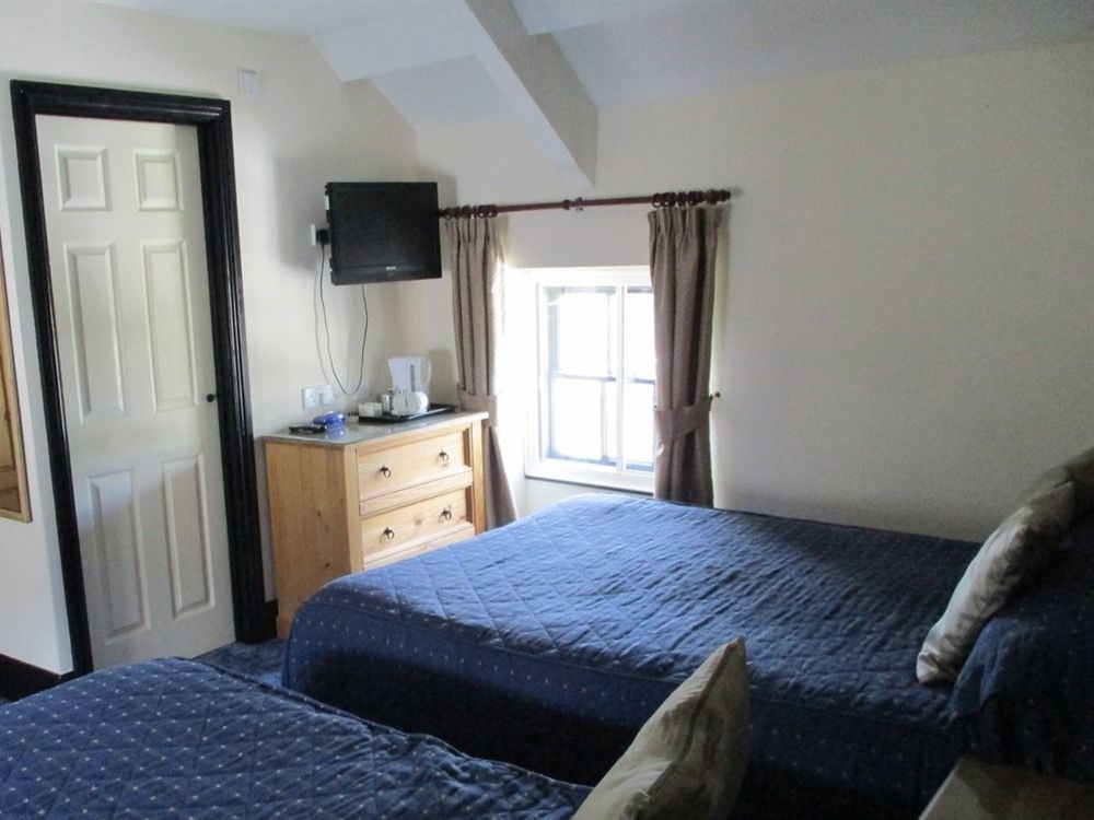 The County Hotel Haverfordwest Exterior photo